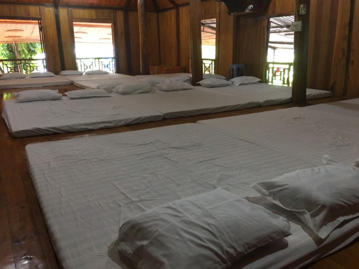 Tua'S Homestay Mai Chau Exterior photo